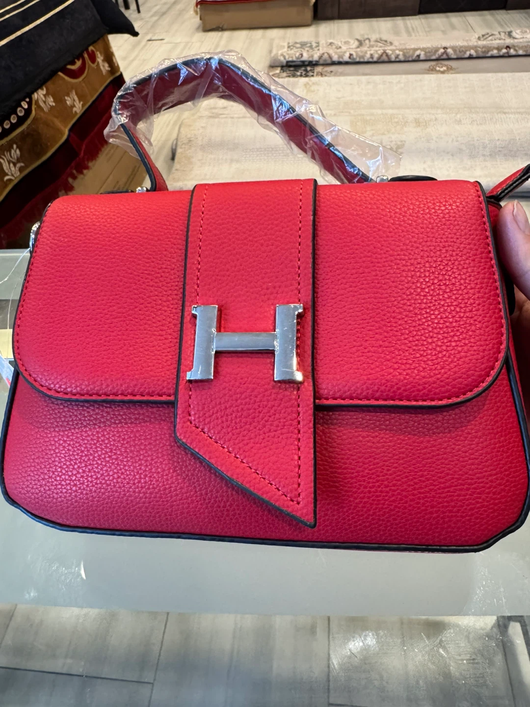 Red Faux Leather Handbag - photo 2