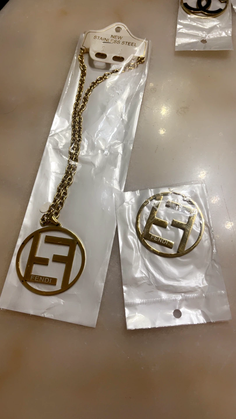 FENDI Necklace and Earrings Set stainless steel - photo 3