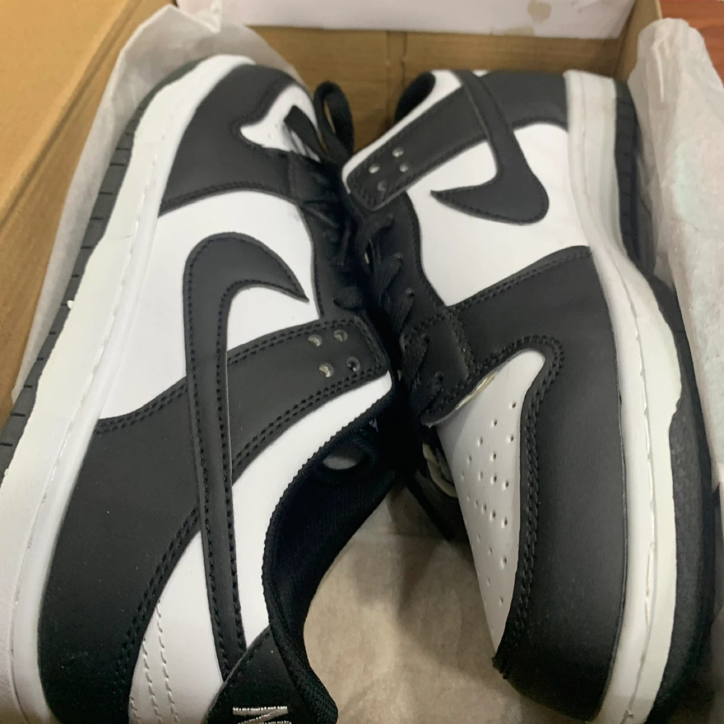 Nike Dunk Low SB Black White Sneakers