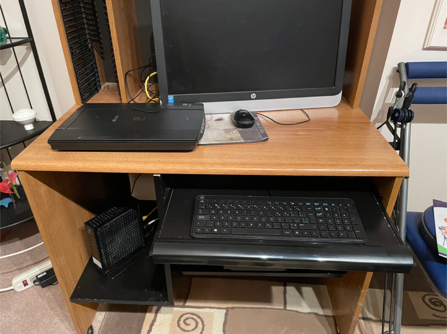 HP All-in-One Desk with Printer and Scanner - photo 2