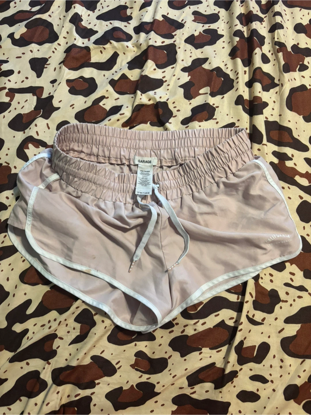 GARAGE Pink Athletic Shorts XS/TP/XP