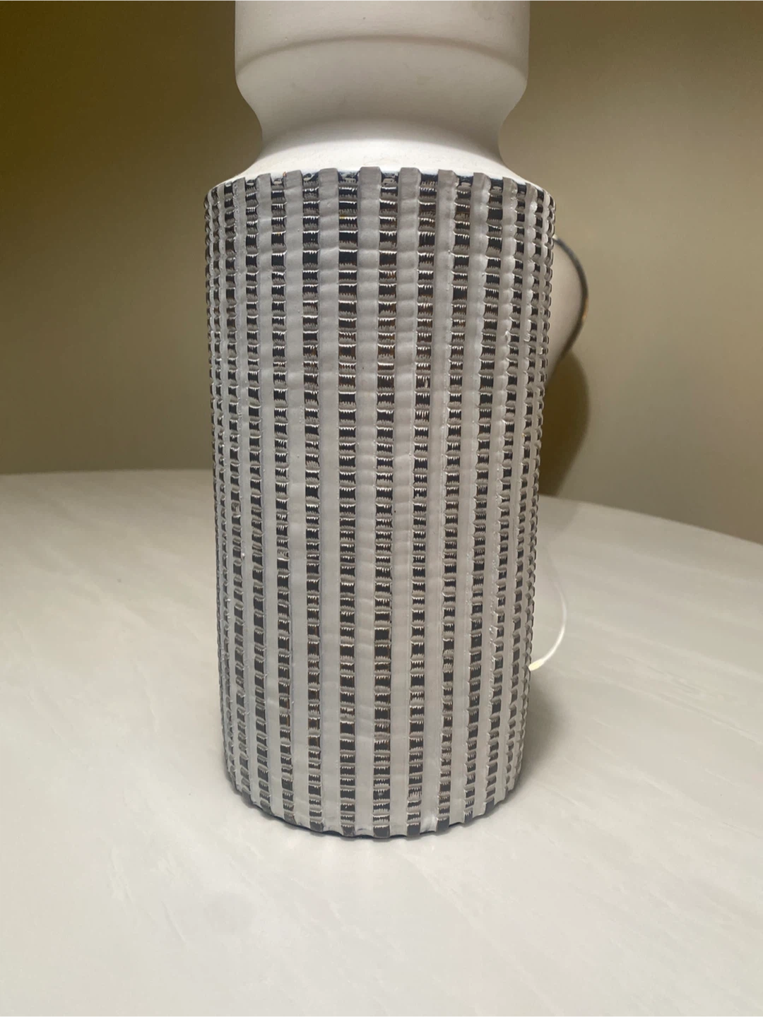 White Vase with Textured Grey Detailing - photo 2