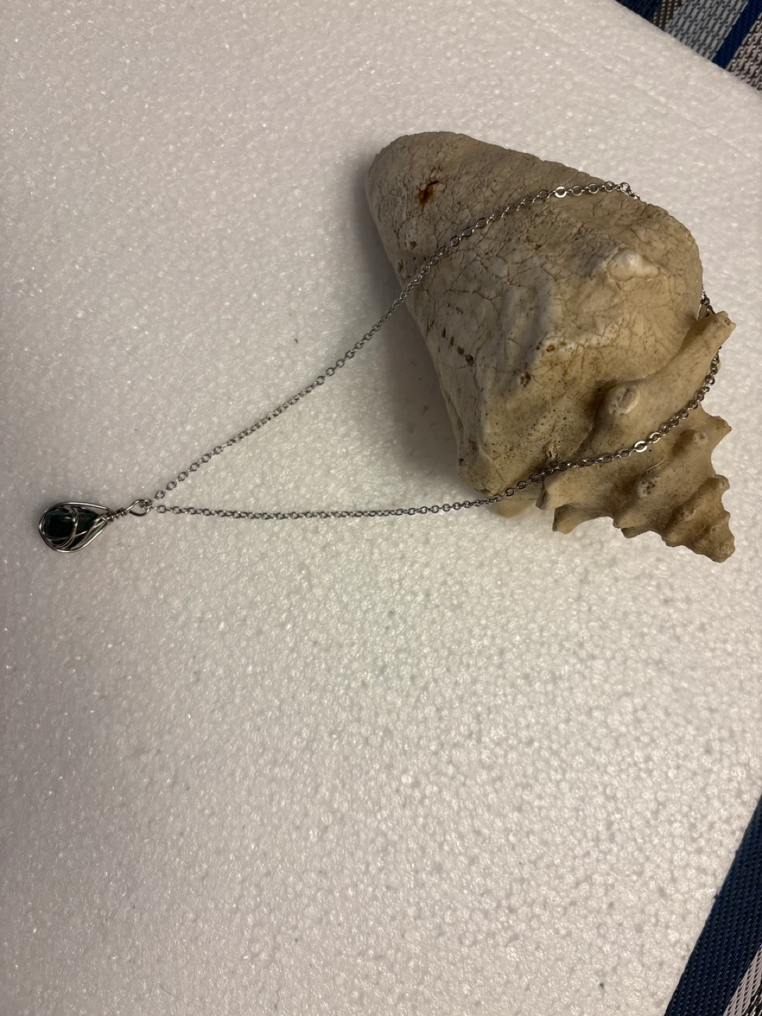 🏆Wire Wrapped Green Stone Pendant Necklace
