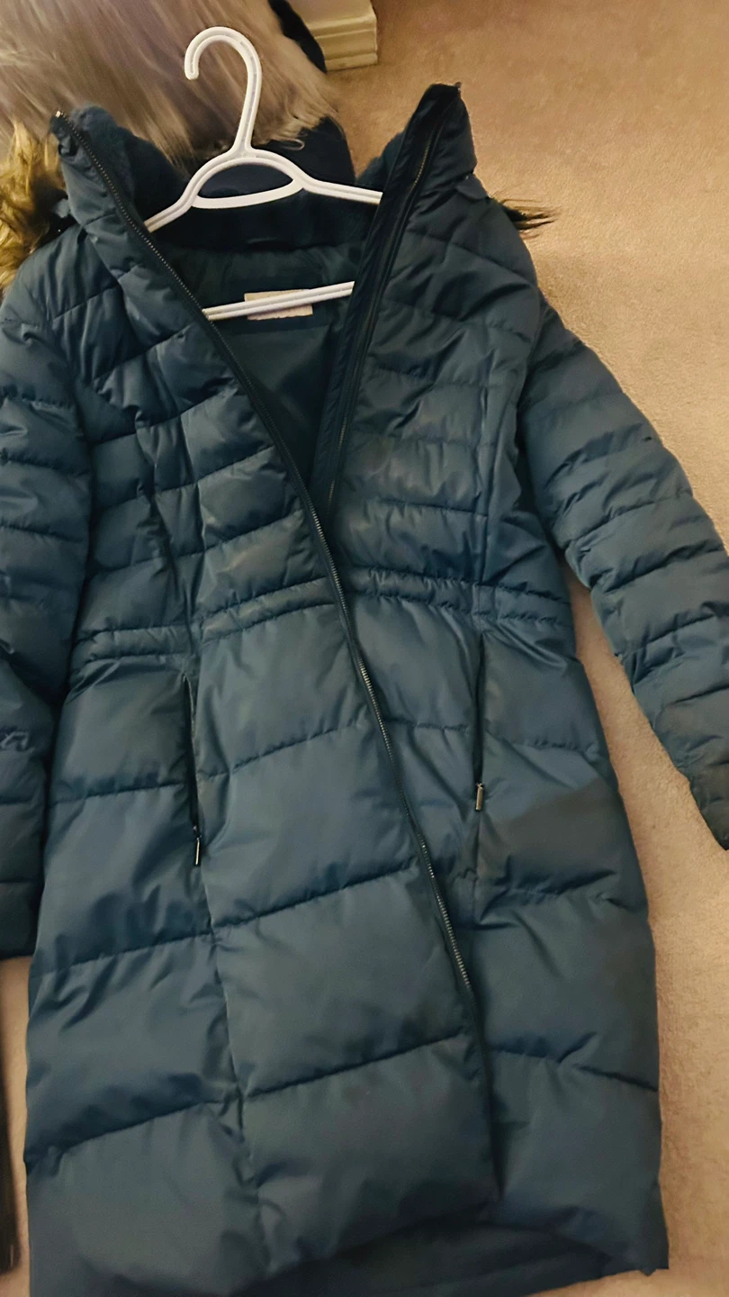 Women's Puffer Winter Coat with Fur Hood
