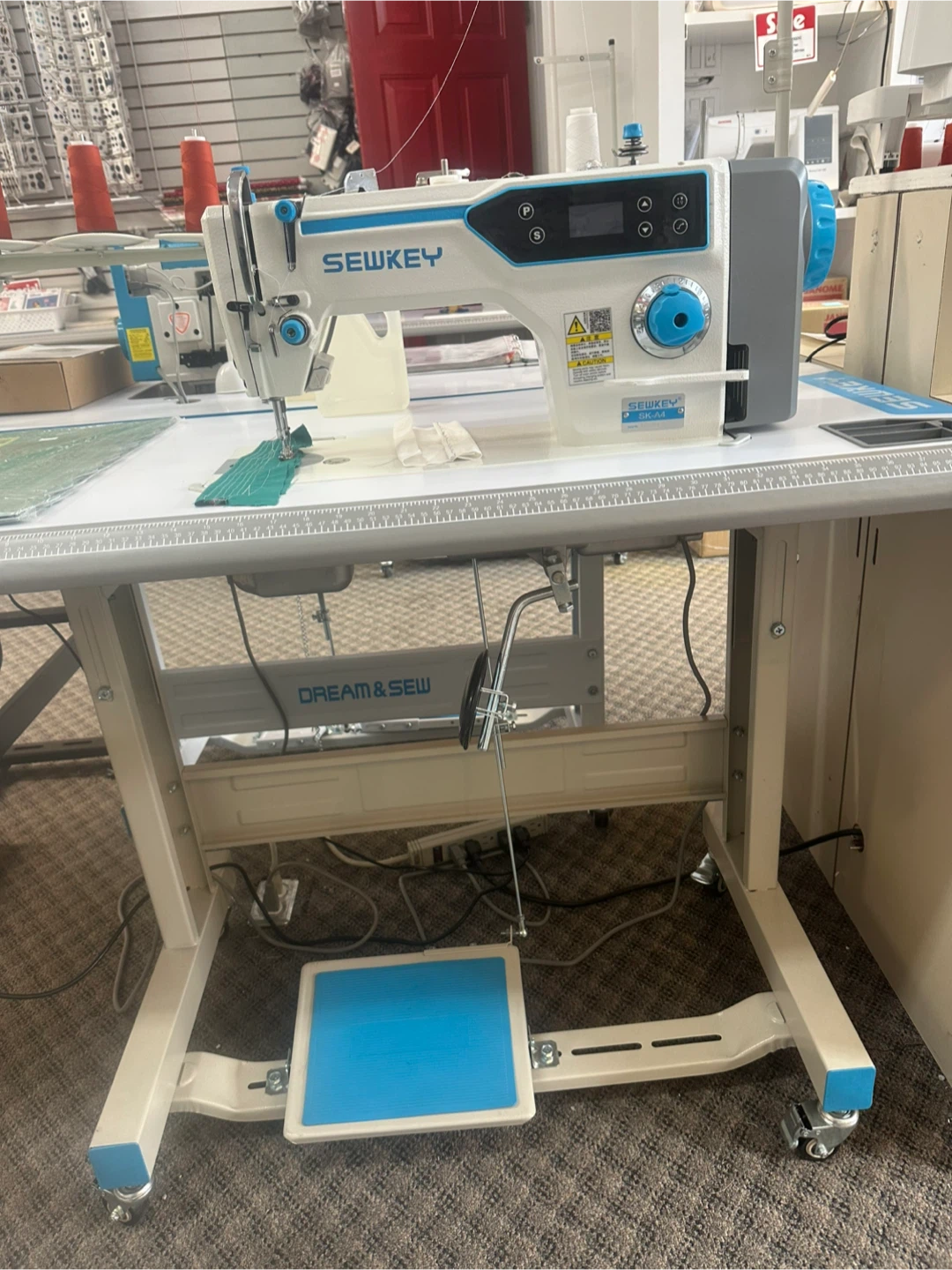 SEWKEY Industrial Sewing Machine