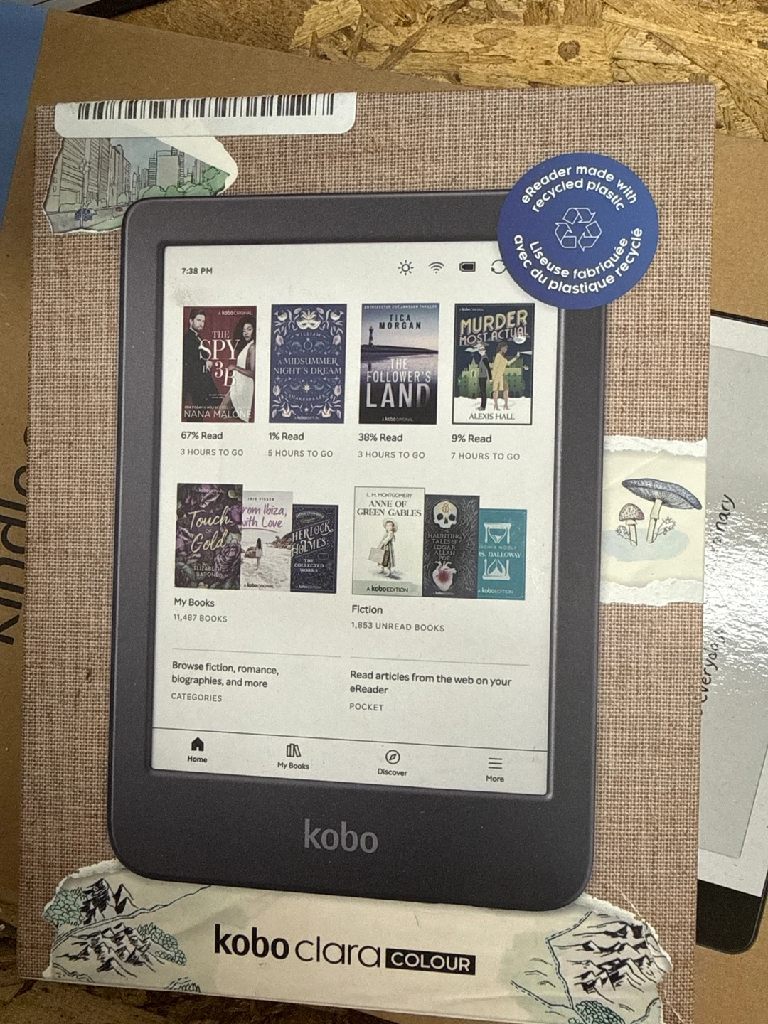 Kobo Clara Colour E-Reader - 6" Display - Black - photo 2