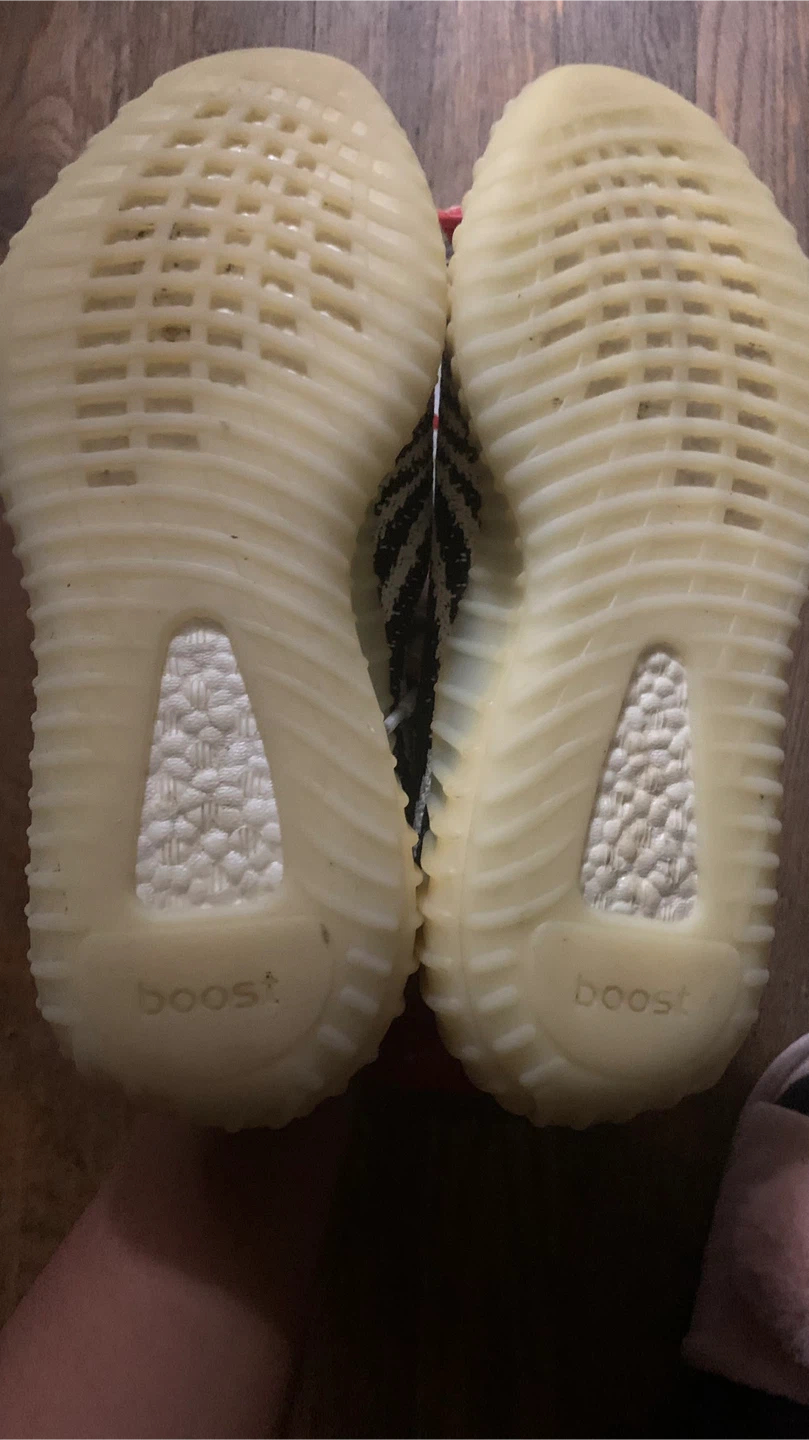 Adidas Yeezy Boost 350 V2 Zebra - photo 3