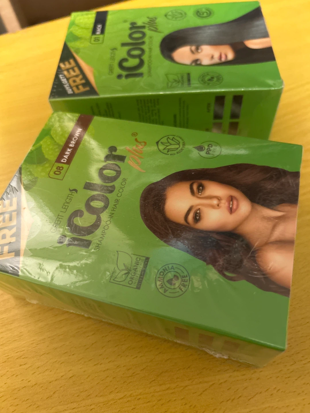 iColor Plus Shampoo-in Hair Color - 08 Dark Brown & 01 Black - photo 2
