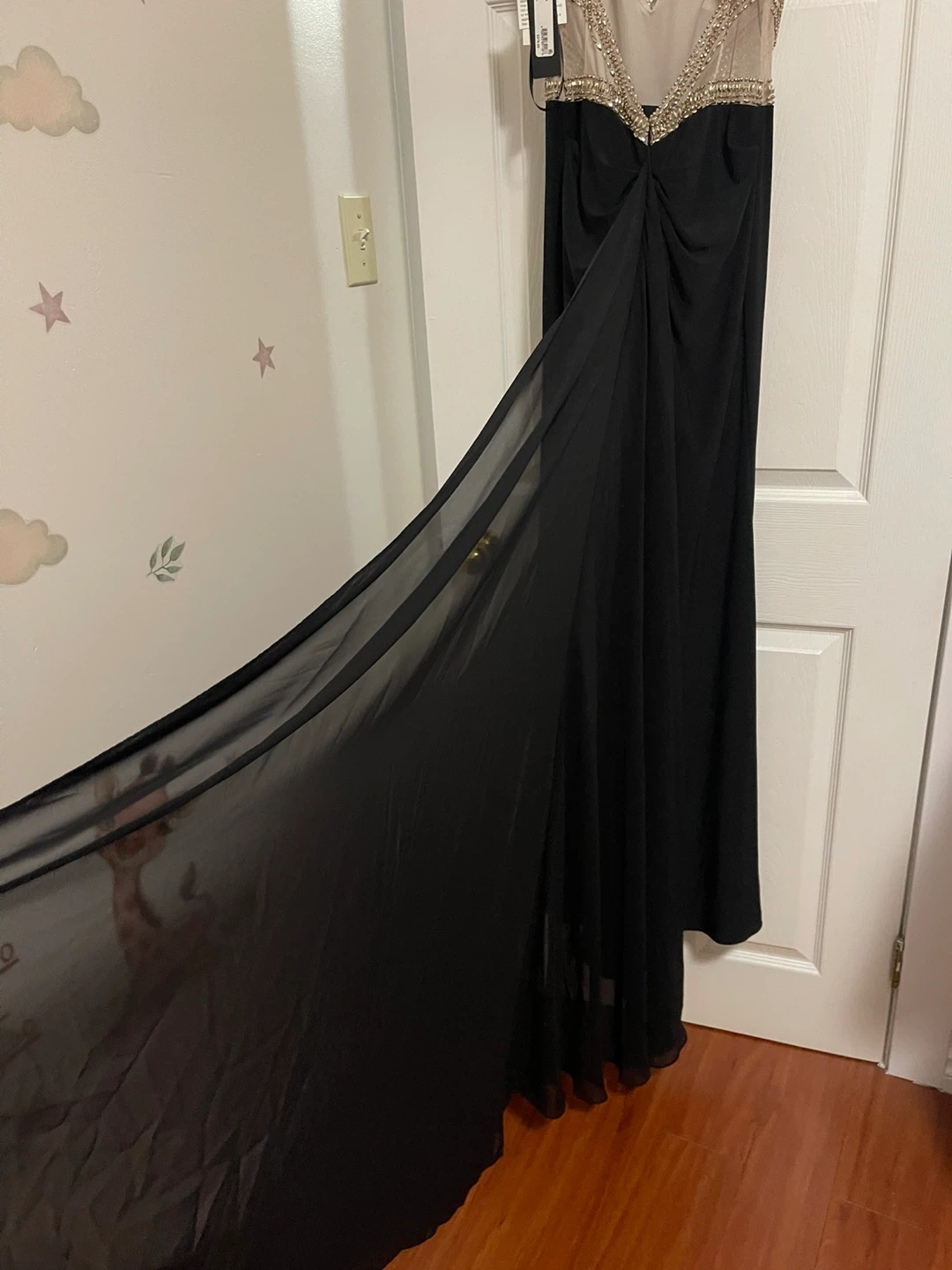 Black Beaded Formal Dress Size 10 - photo 5