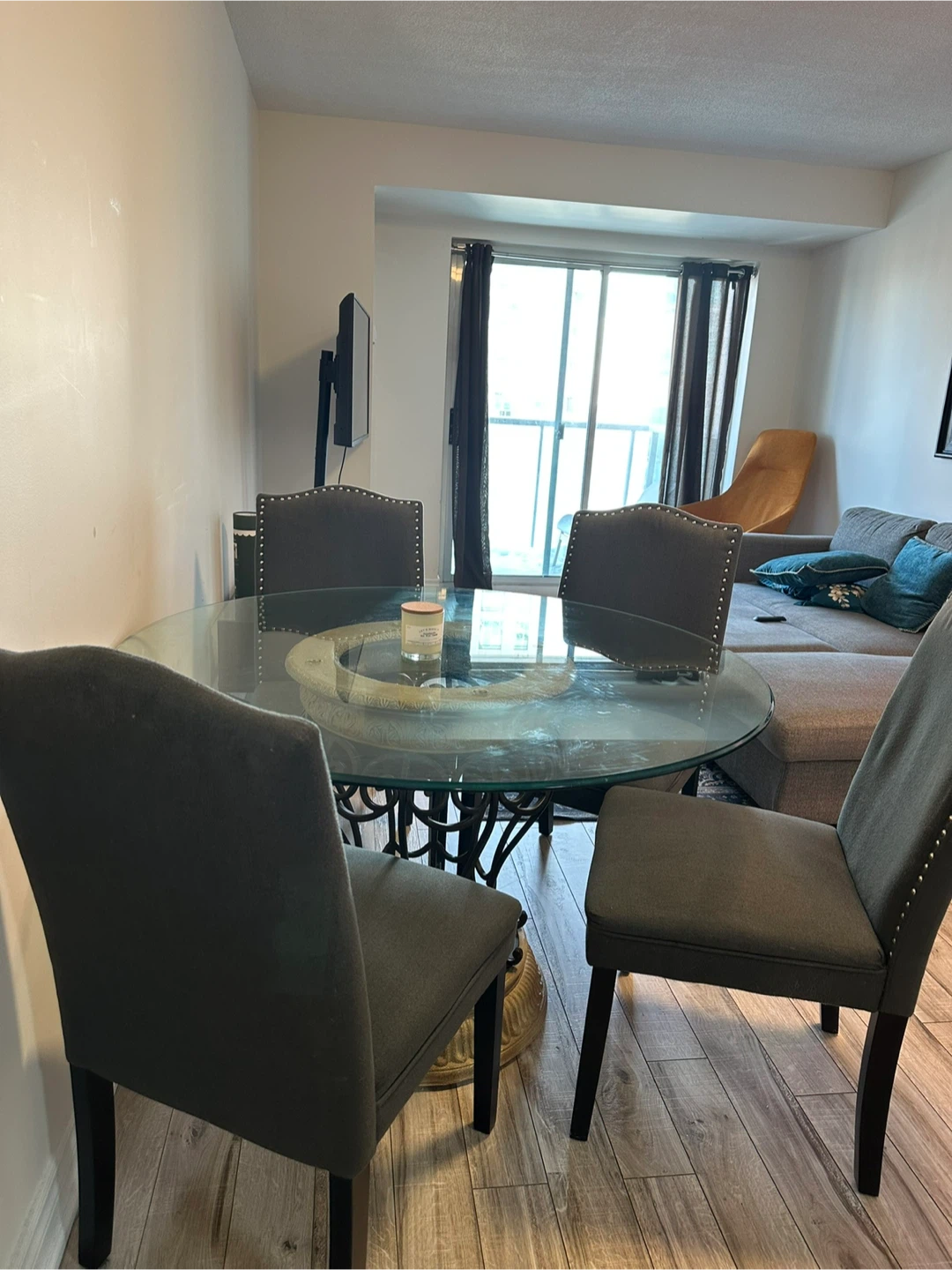 Dining Table with 4 Chairs - photo 2