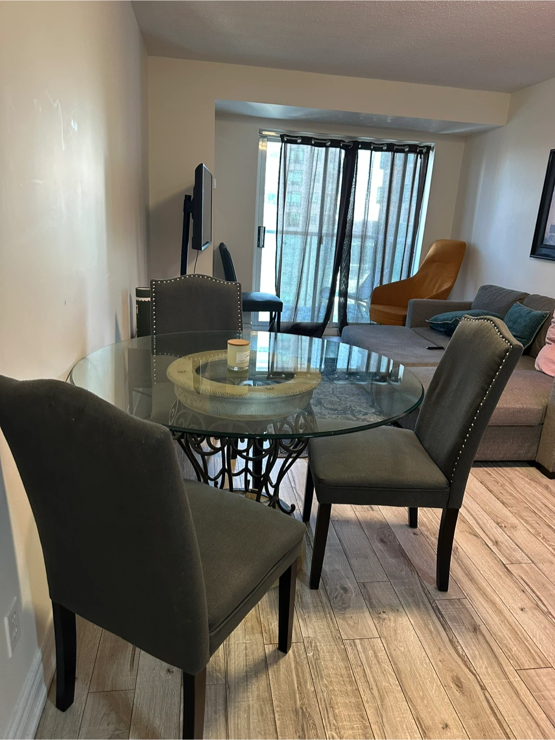 Dining Table with 4 Chairs