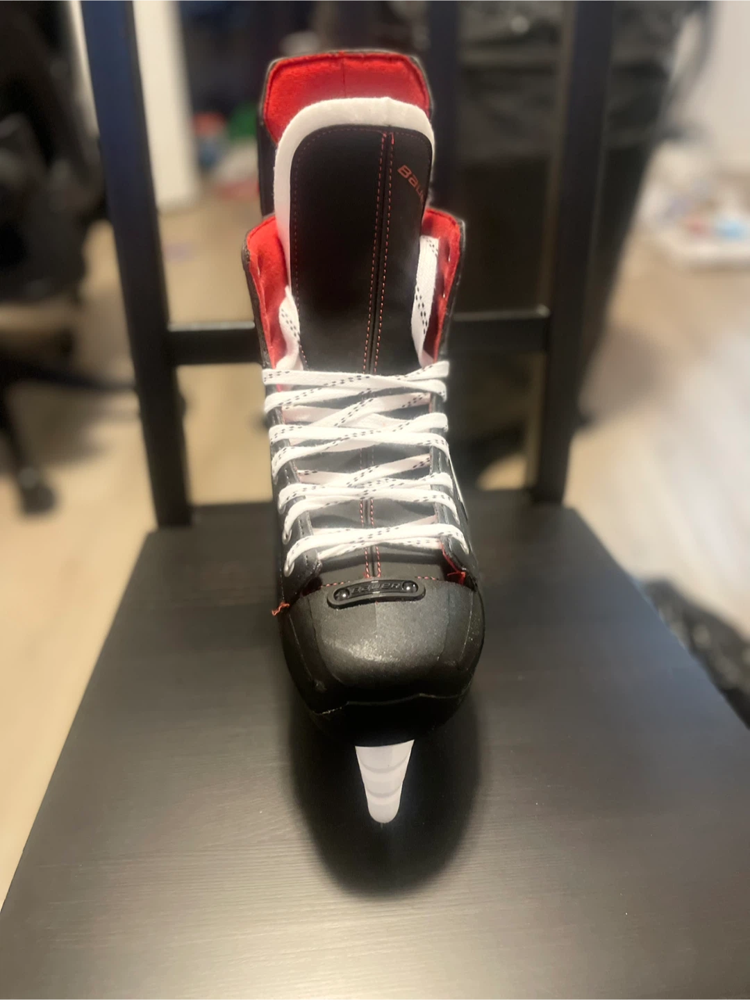 Bauer Vapor X250 Hockey Skates Size 10.0 - photo 3