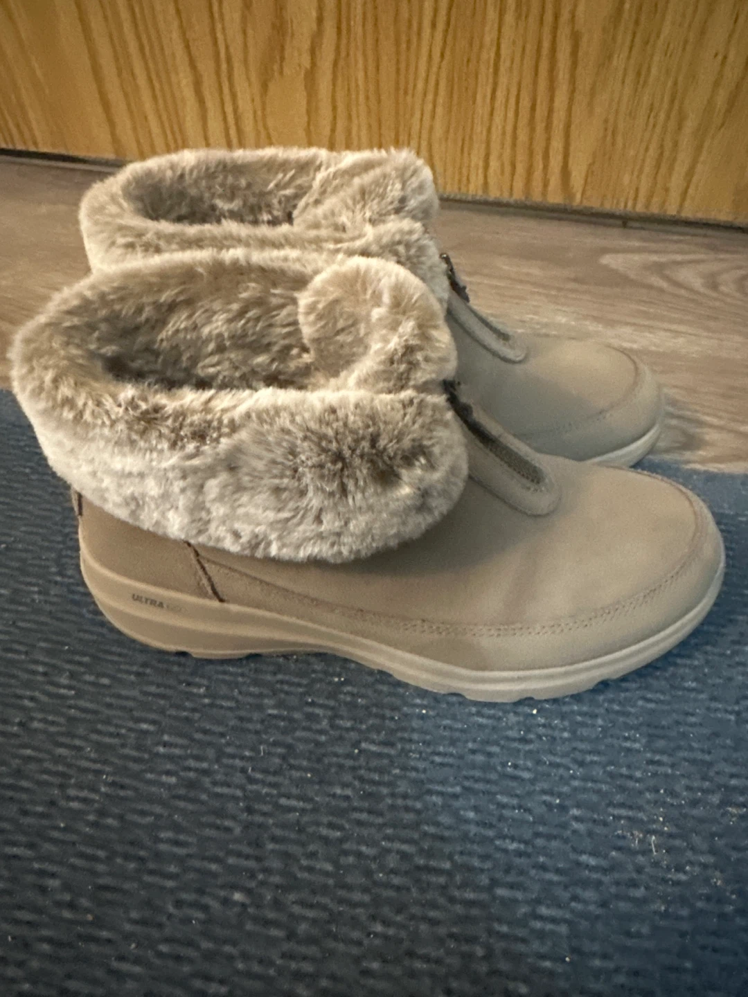 🏆Skechers Women's Boots Size 5🏆 - photo 2