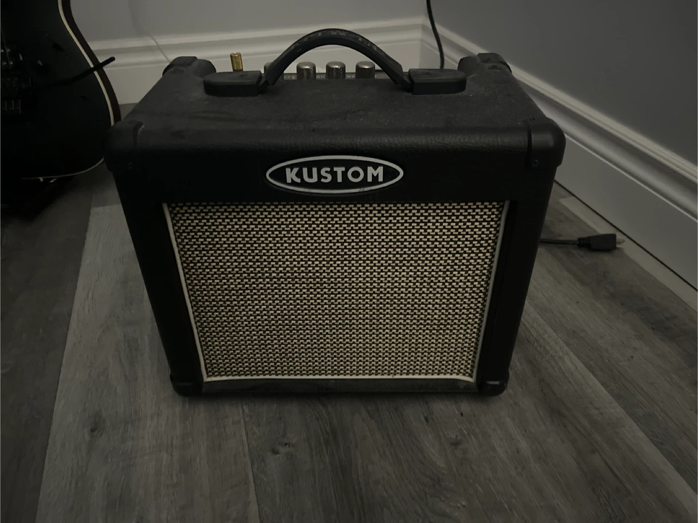 Kustom Tube 12A Guitar Amplifier