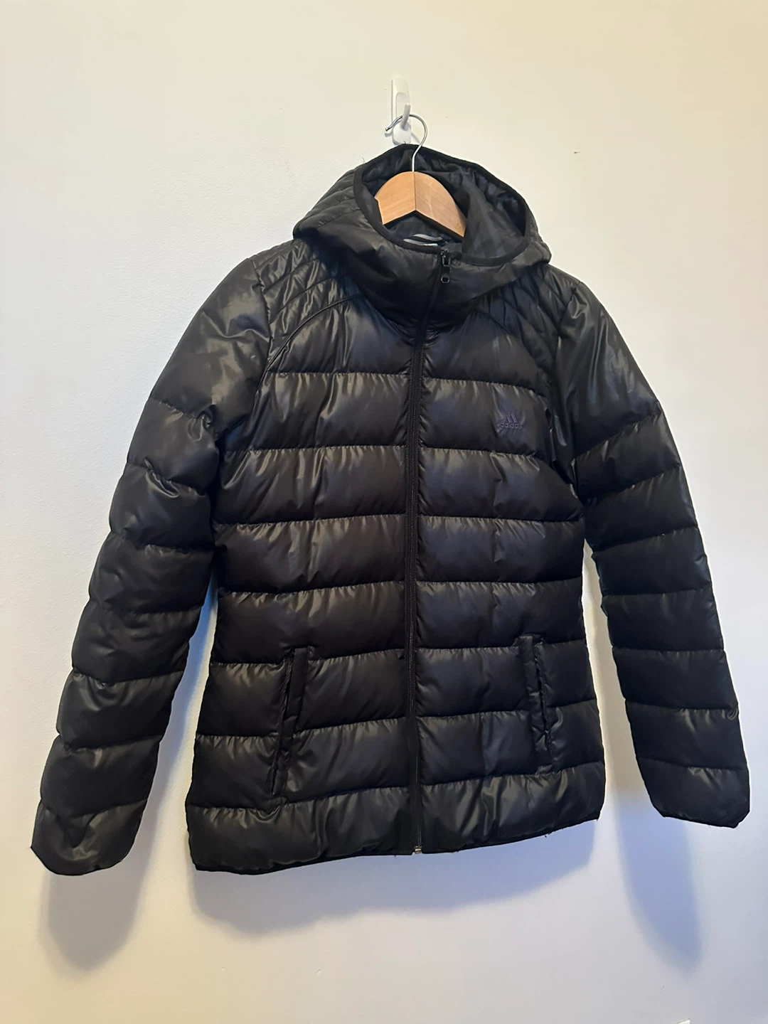 Adidas Women’s Puffer Hooded Jacket Black Medium - photo 2