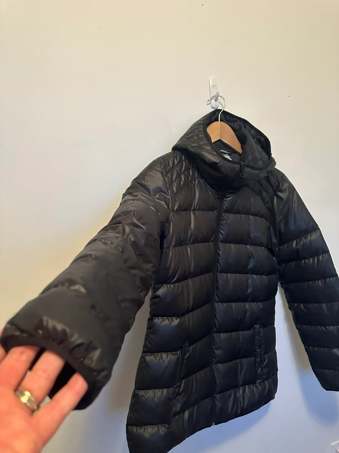 Adidas Women’s Puffer Hooded Jacket Black Medium - photo 4