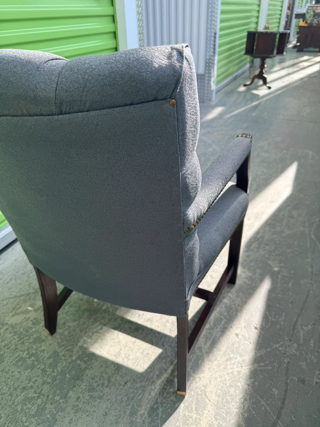 Executive Upholstered Armchair with Tufted Back - photo 5