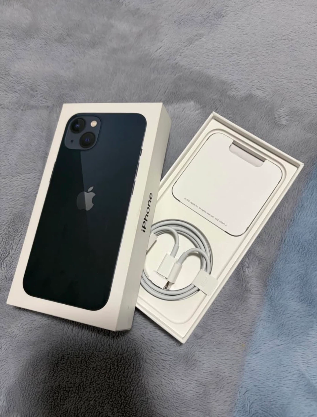 iphone 13 - midnight black - 128 GB - photo 2