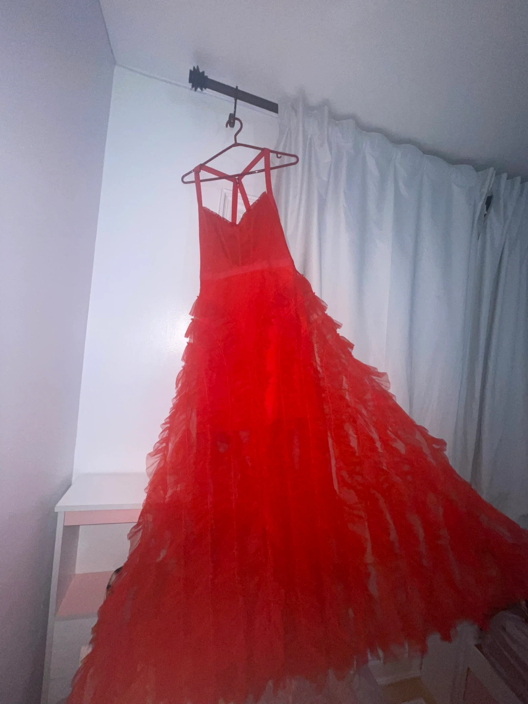 Red Tulle Gown - photo 2