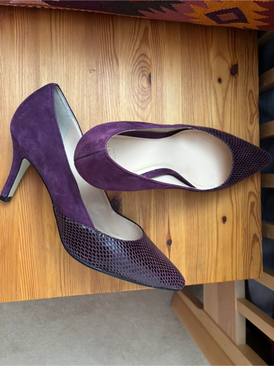 🏆Cole Haan Purple Suede & Embossed Leather Heels - Size 8B