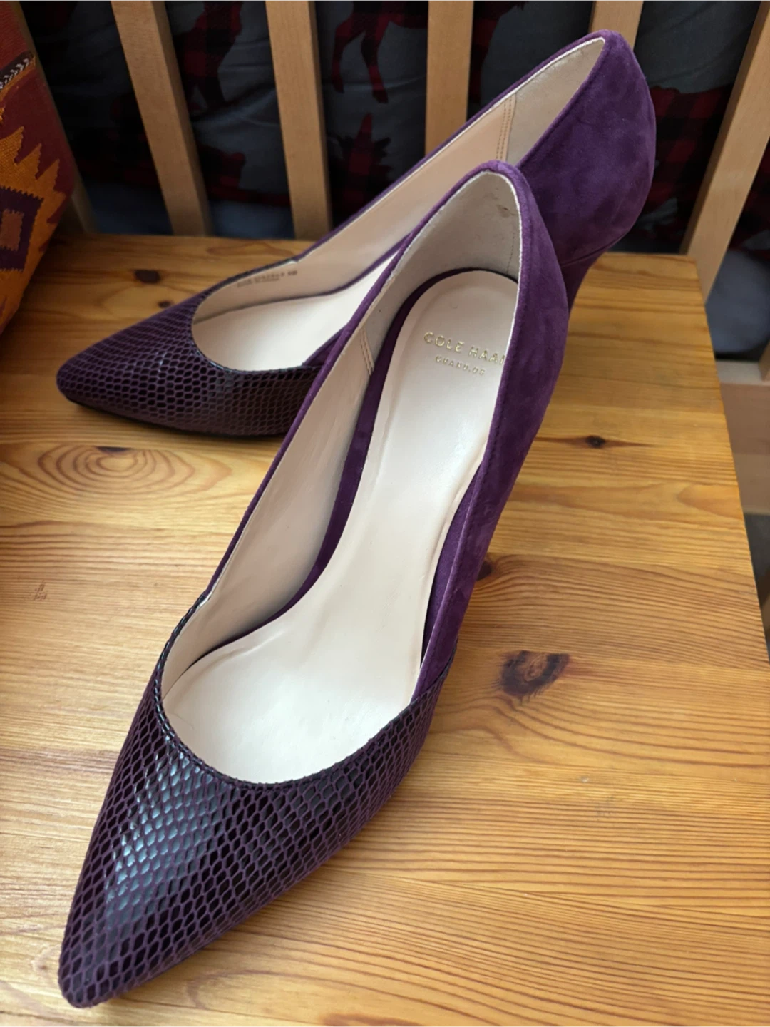 🏆Cole Haan Purple Suede & Embossed Leather Heels - Size 8B - photo 4