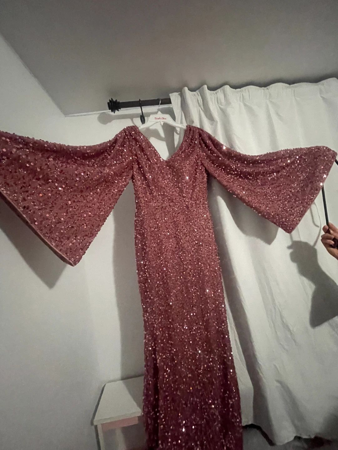 UNITHORSE Pink Sequin Flare Sleeve Gown - photo 2