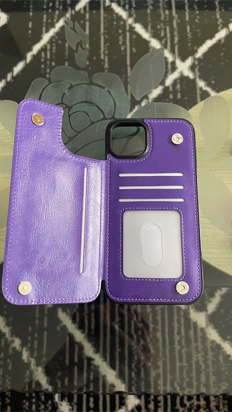 iPhone 15 case - photo 2