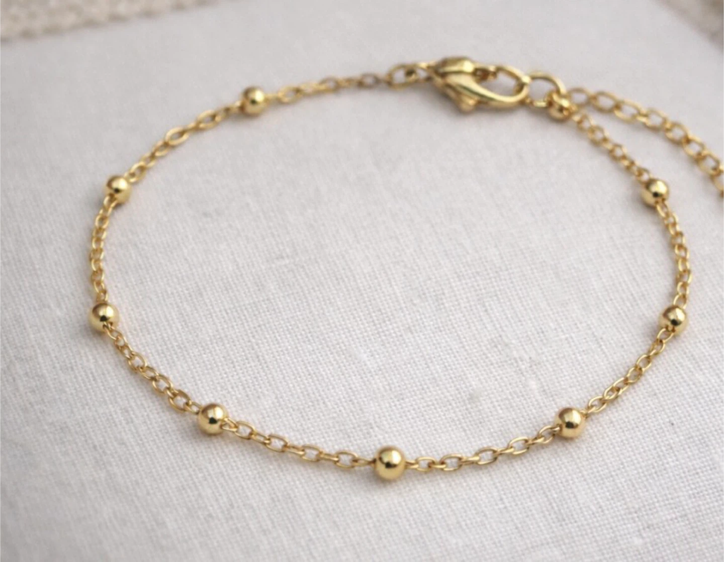 Gold filled 18k Beaded Chain Bracelet