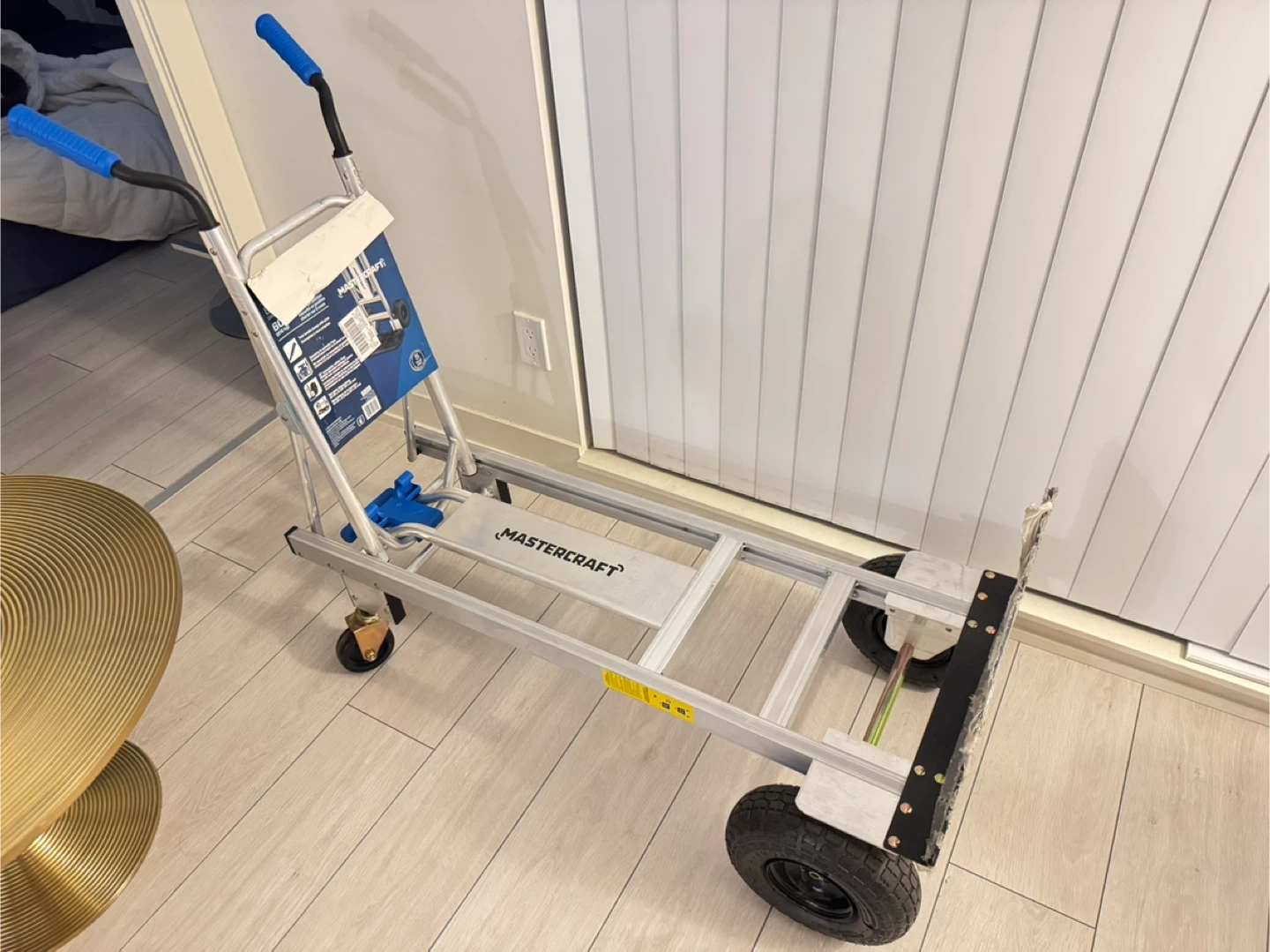 MASTER CRAFT ALUMINUM HAND TRUCK - photo 2