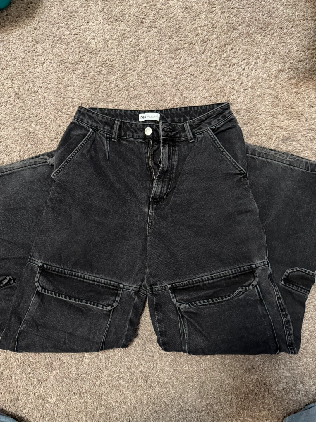 ZARA Women's Jeans (Swipe for more!!)