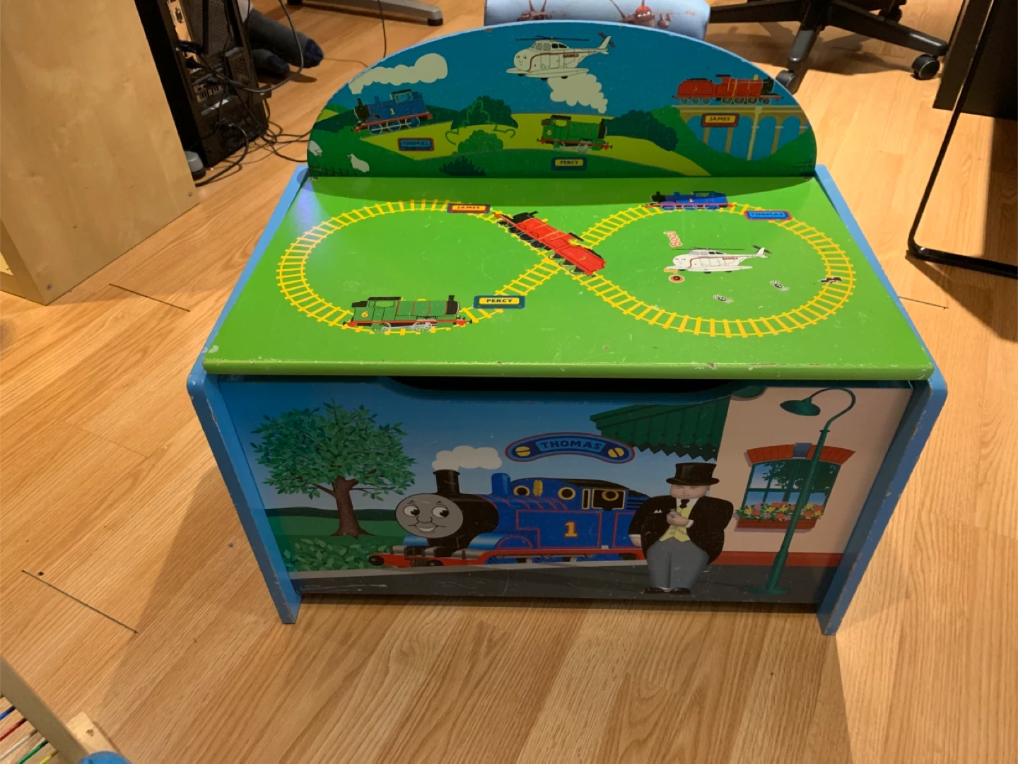 Thomas the Tank Engine Toy Box with preschool toys
