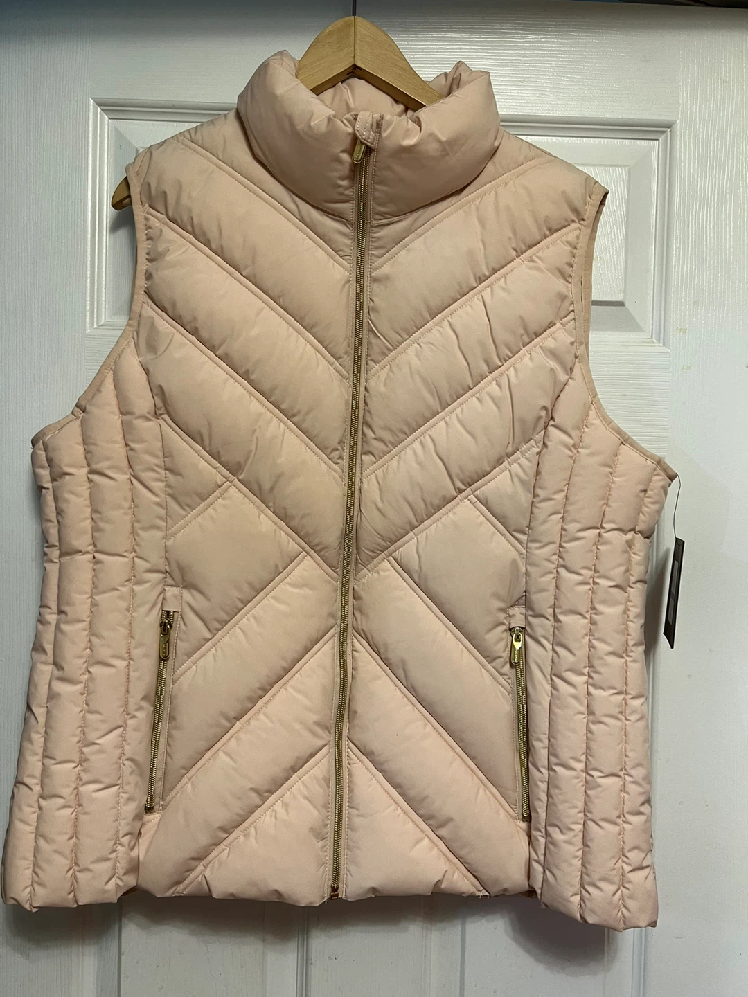 Halston Women's Puffer Vest XL Pink- New