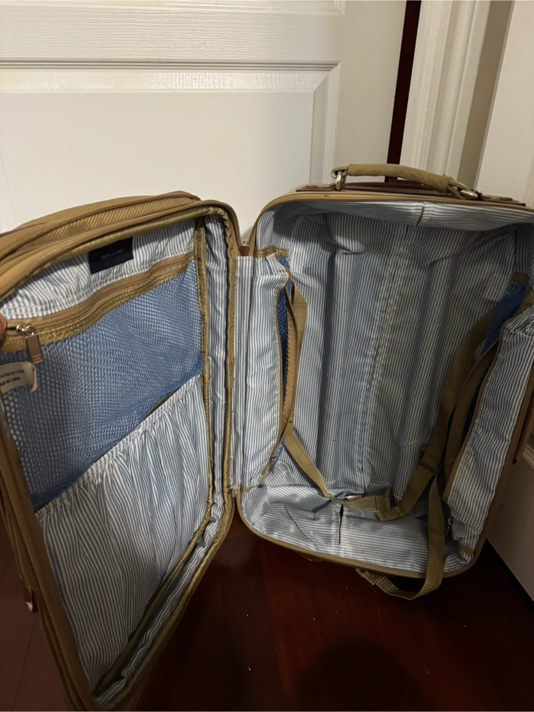 Tommy Hilfiger Carry On - photo 5