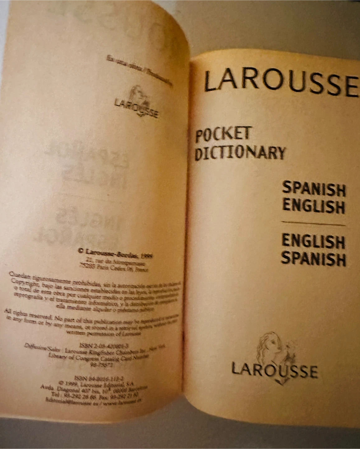 Larousse Pocket Dictionary Spanish English - photo 4
