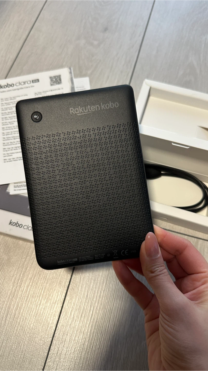 Kobo Clara BW eReader - photo 3