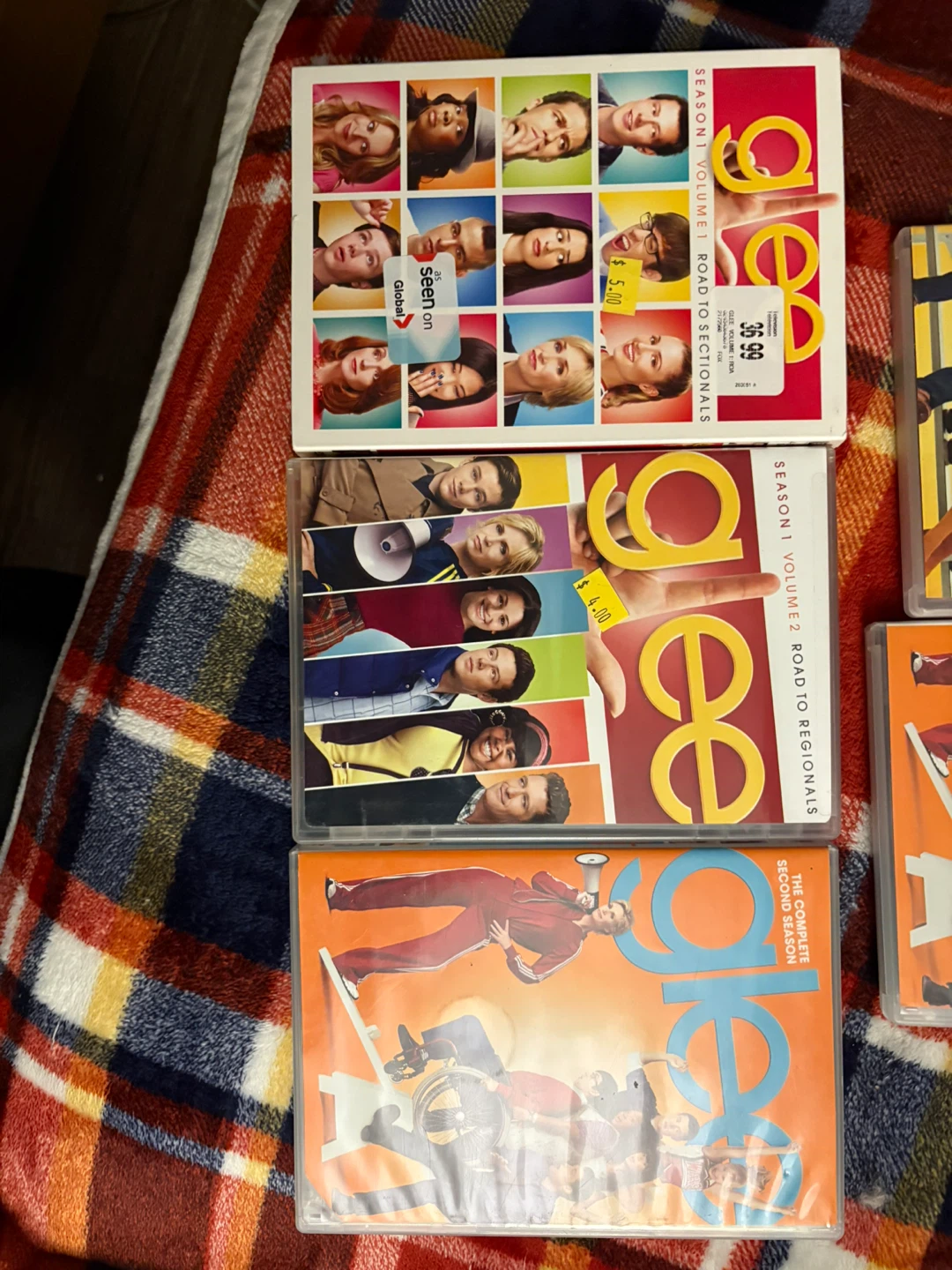 Glee The Complete Seasons 1 & 2 DVD Sets 🏆 - photo 3
