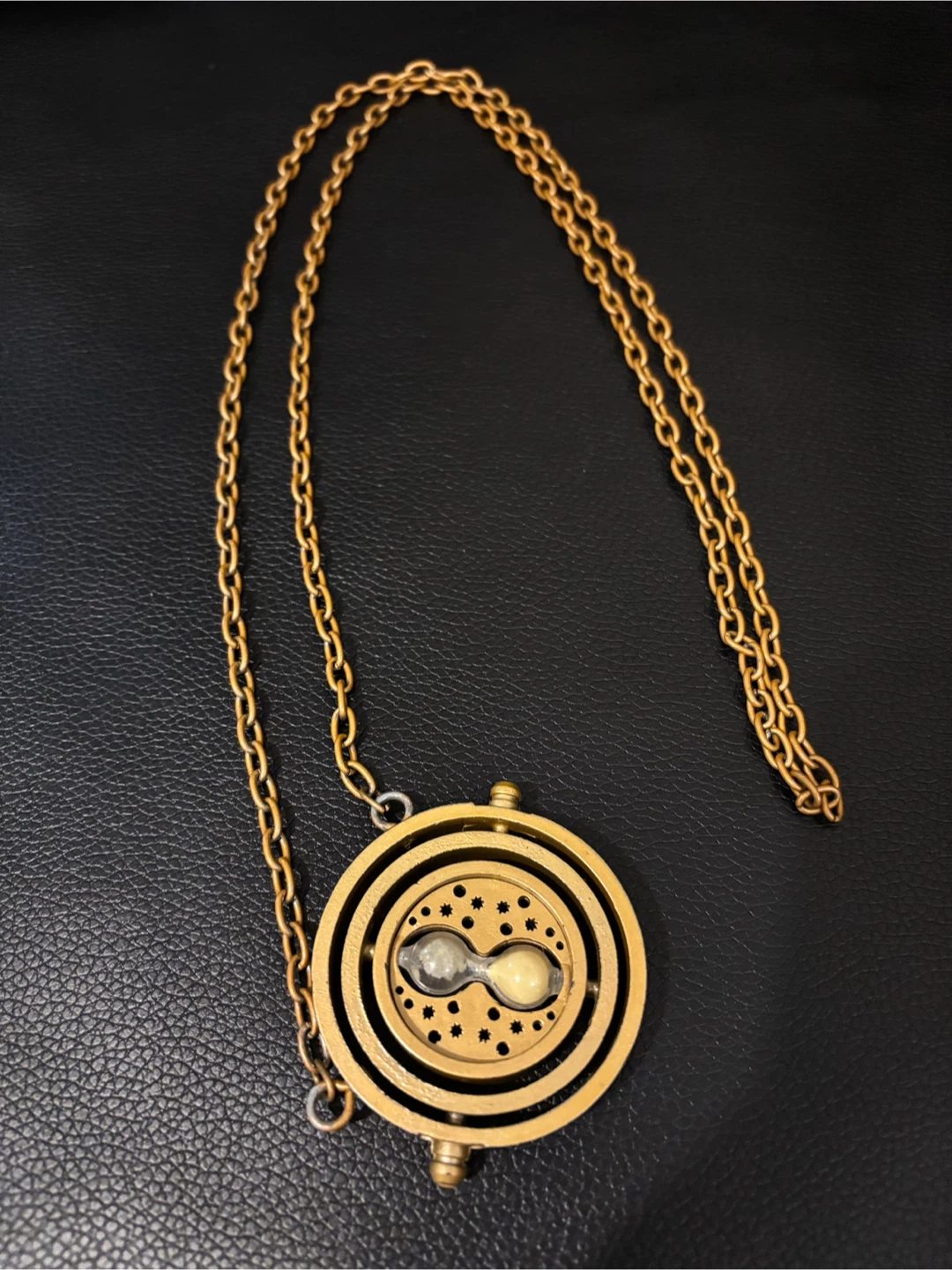 Harry Potter Time Turner Necklace - photo 2