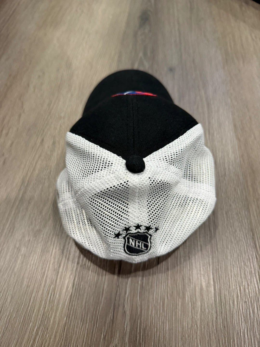 Official Vintage NHL Brand Winnipeg Jets Hat - photo 2