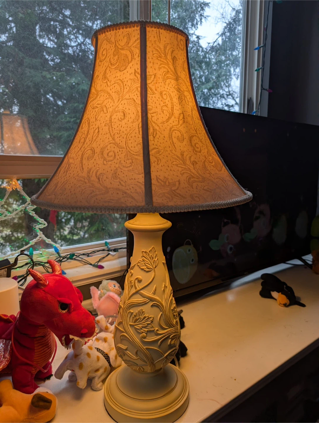 Cream Decorative Table Lamp - photo 2