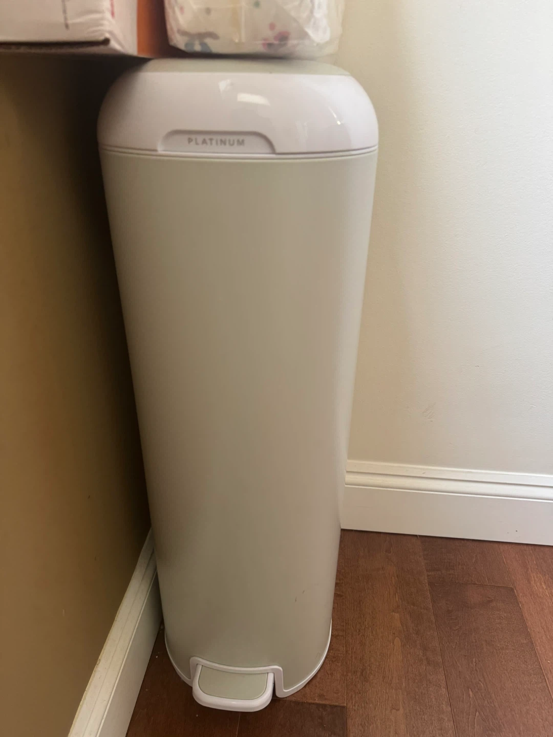 Genie  Diaper Pail Platinum - photo 2
