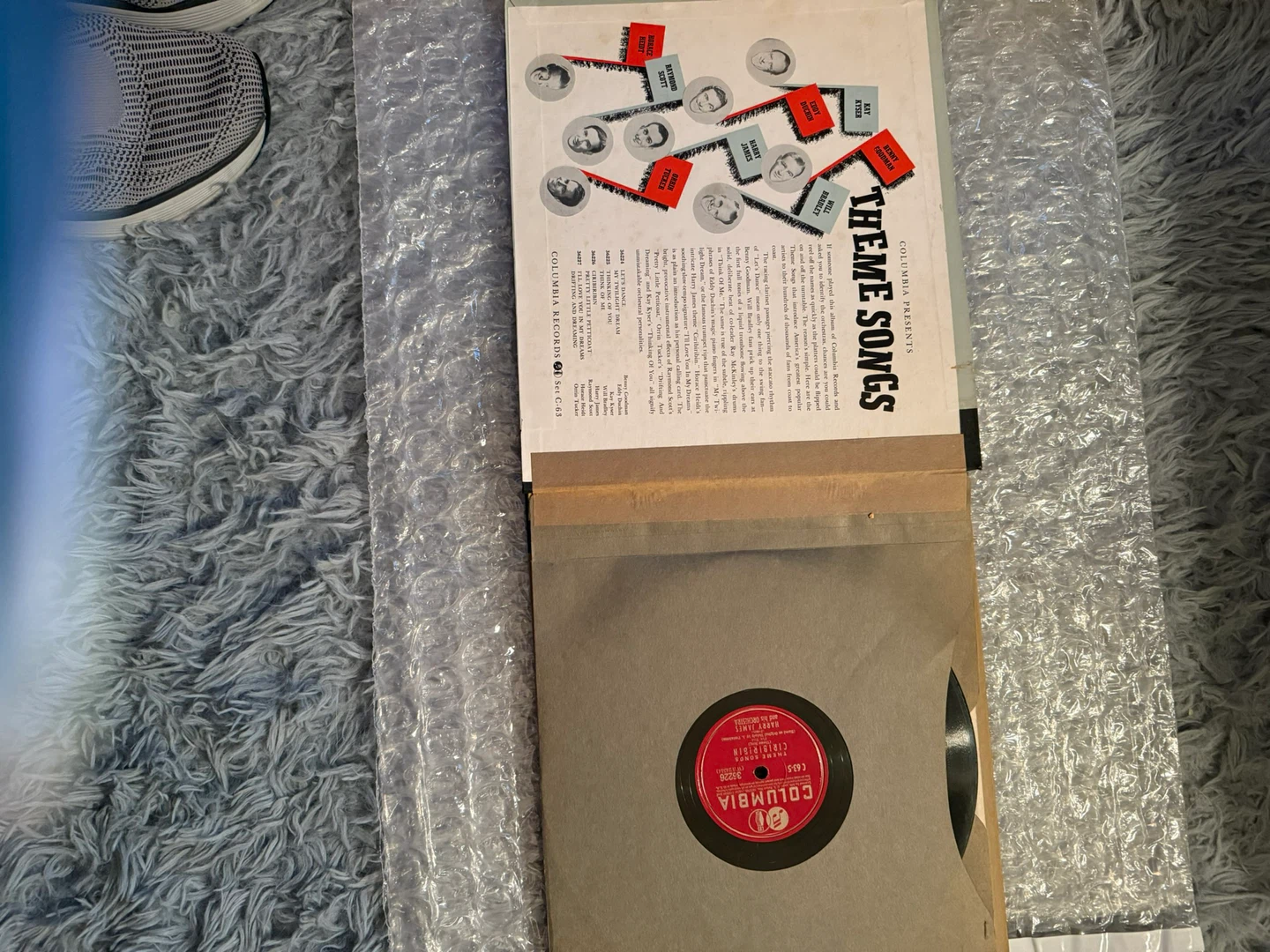 Columbia Presents Theme Songs Vinyl Record Set C-82 - photo 2