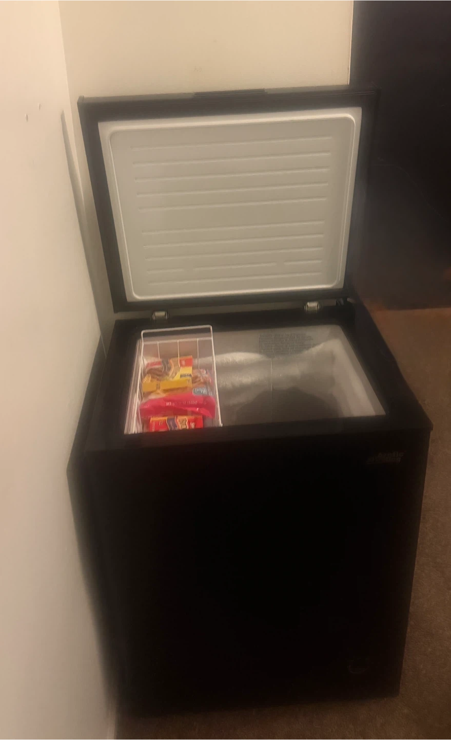Arctic King Chest Freezer - photo 5