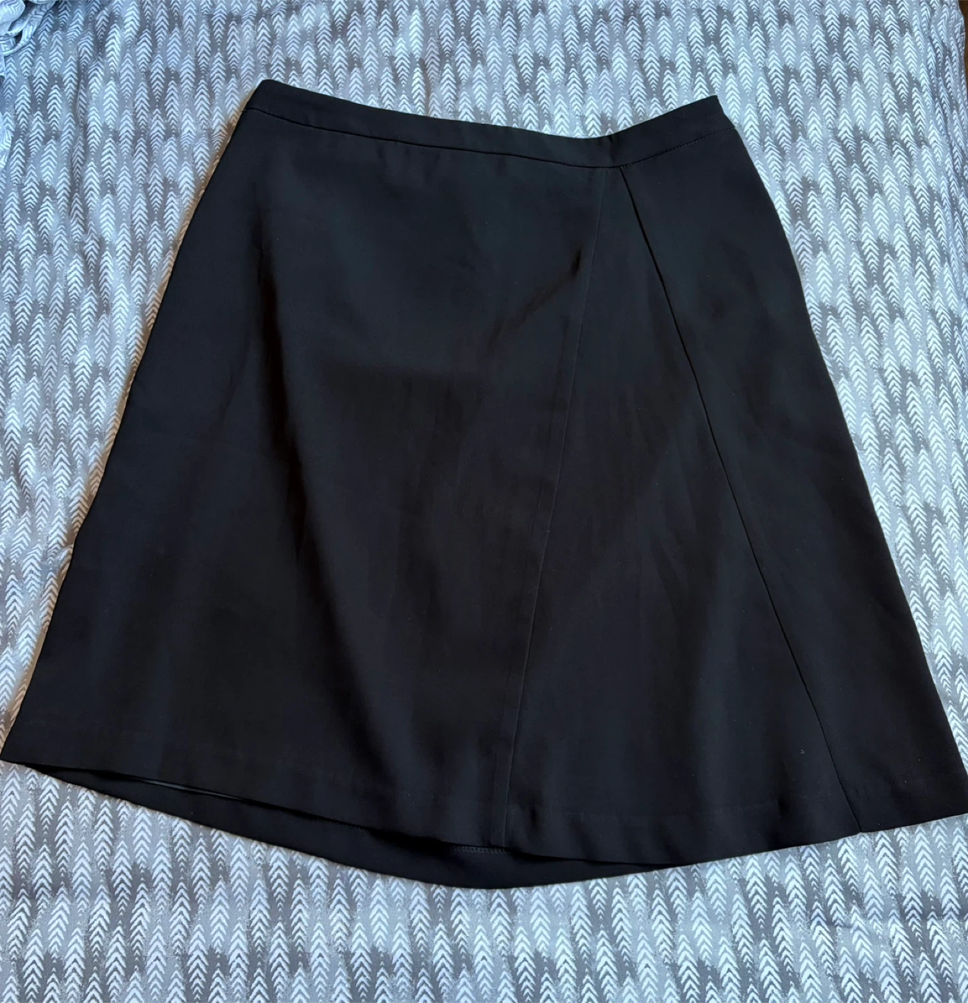 Laura Petites Black A-Line Skirt Size 6