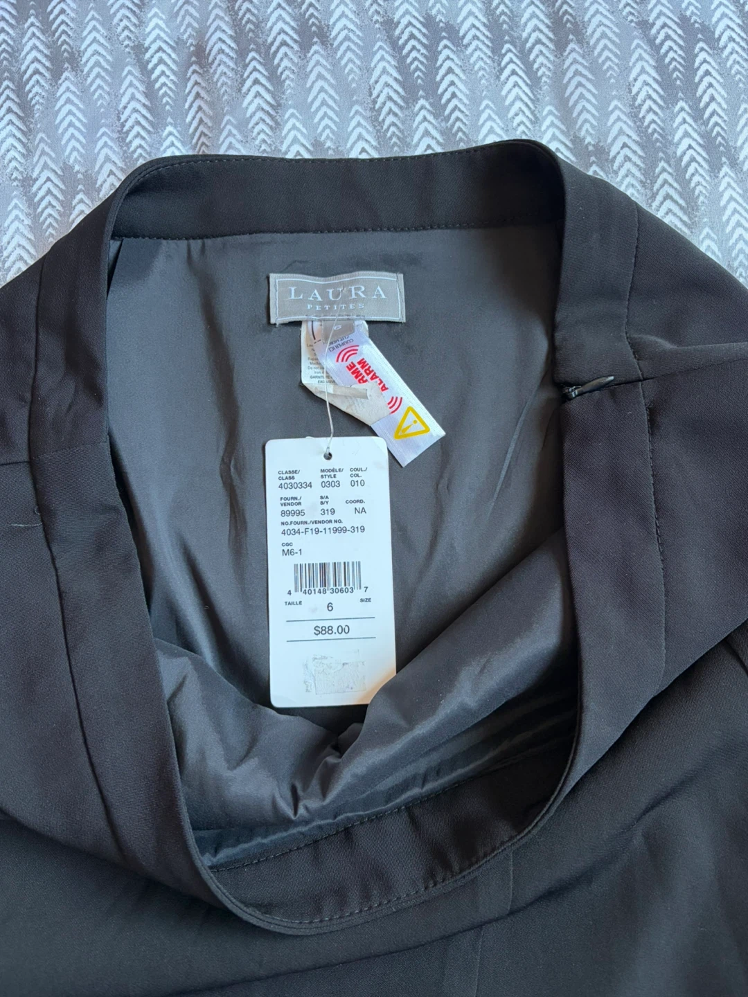 Laura Petites Black A-Line Skirt Size 6 - photo 4