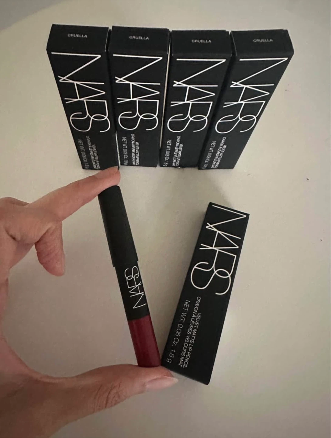 NARS Velvet Matte Lip Pencil - Cruella - photo 3