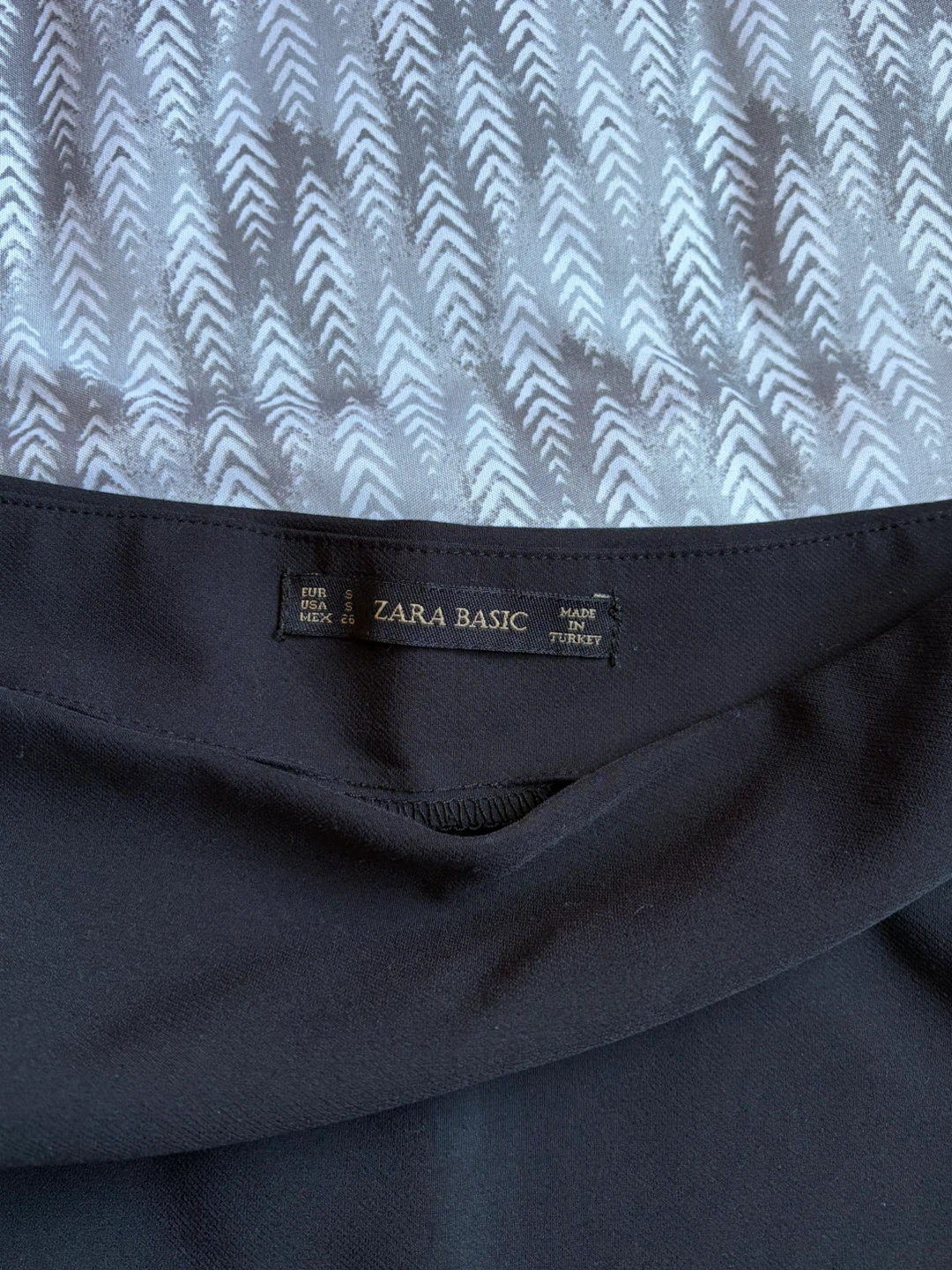 Zara Basic Black Off-the-Shoulder Top Size- Small - photo 4