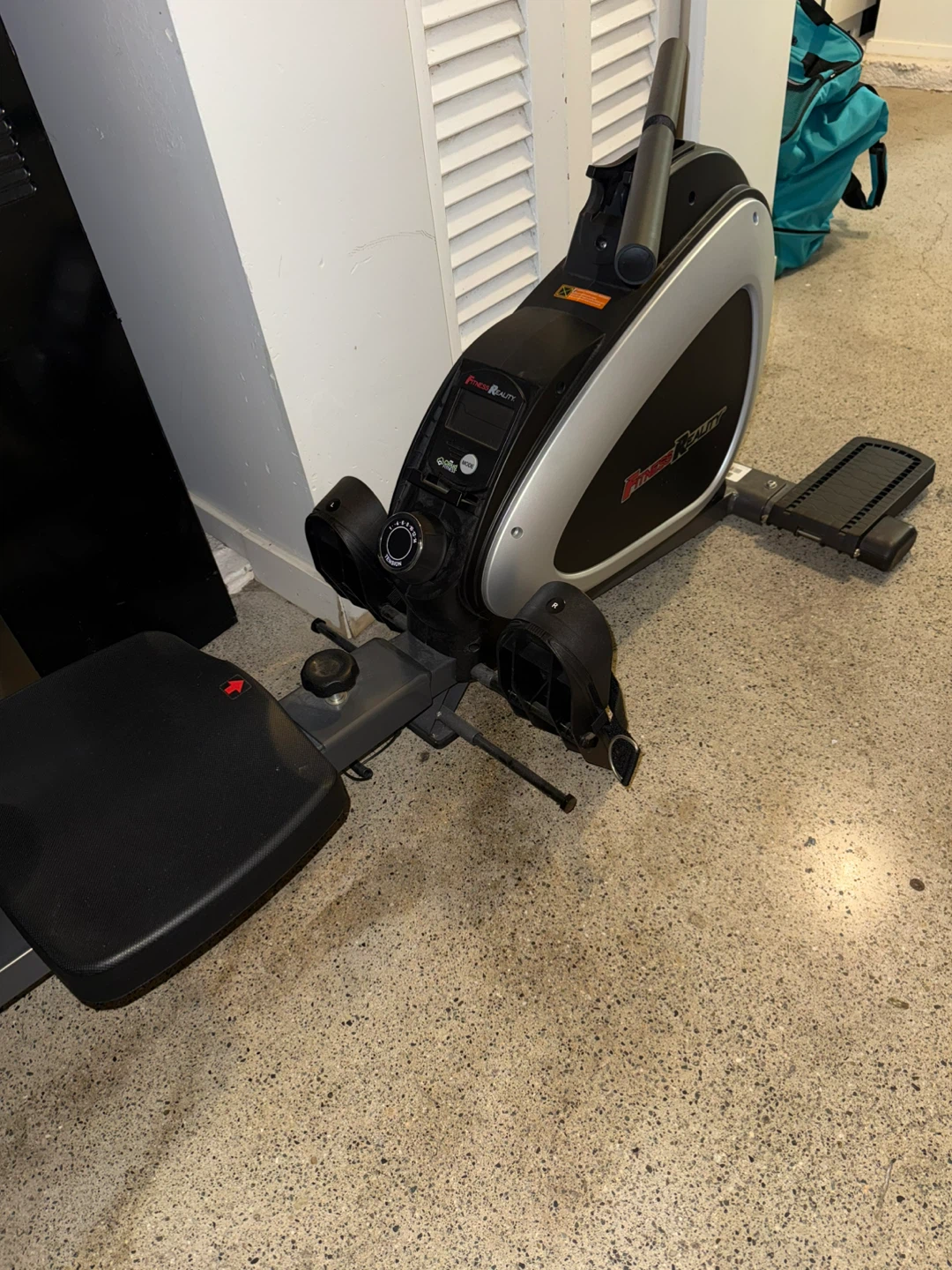 Fitness Reality Rowing Machine