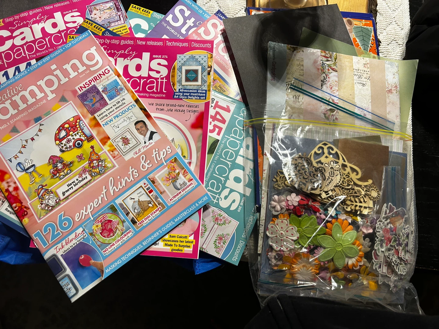 Crafting magazines and embellishment kit #freecycle
