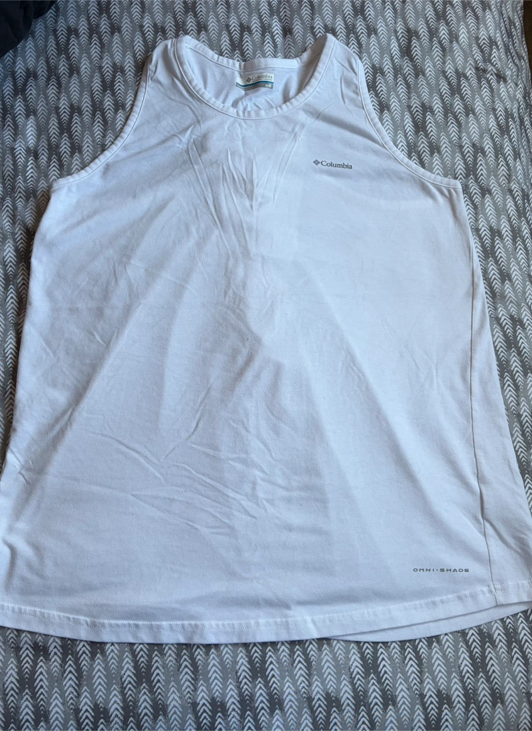 Columbia White Tank Top Omni-Shade Size Medium