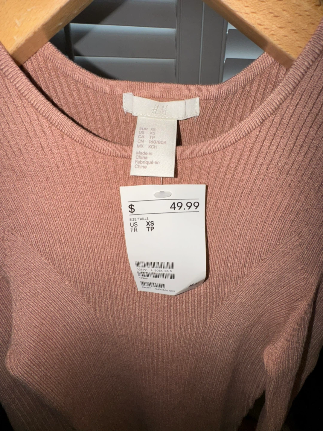 H&M Cold Shoulder Ribbed Sweater Dress - photo 2